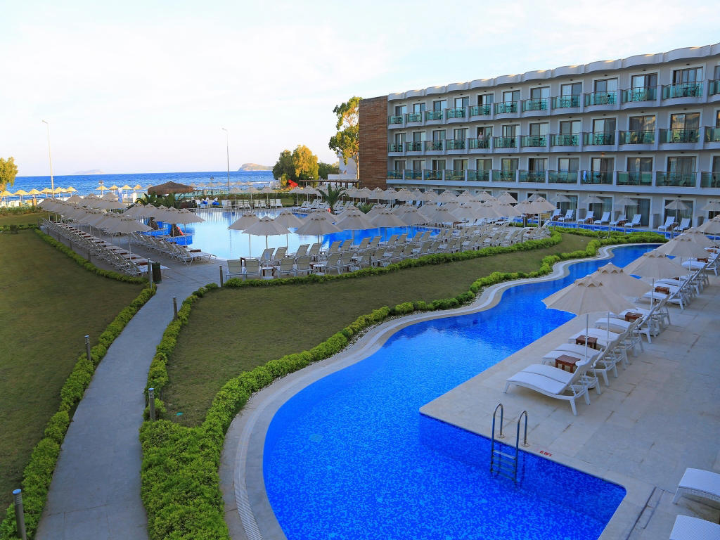 Xanadu Island Hotel